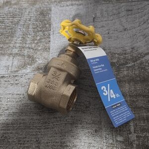 Watts 3/4" FIP x 3/4" FIP Lead-Free Brass Gate Valve